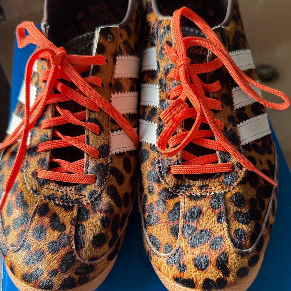 adidas Leopard Sneakers with Bright Orange Laces - Picture 3 of 7